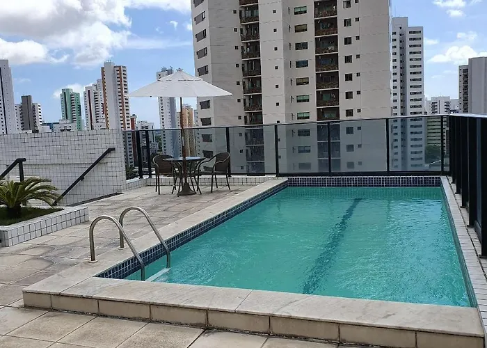 Apt 2 Quartos Com Varanda Proximo Praca Casa Forte O Bairro Mais Agradavel Do Recife Arn901