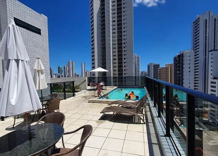 Apt 2 Quartos Com Varanda Proximo Praca Casa Forte O Bairro Mais Agradavel Do Recife Arn901