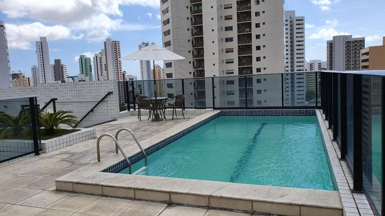2 Quartos Com Varanda Proximo Praca Casa O Bairro Agradavel Do Arn901 Apartamento *