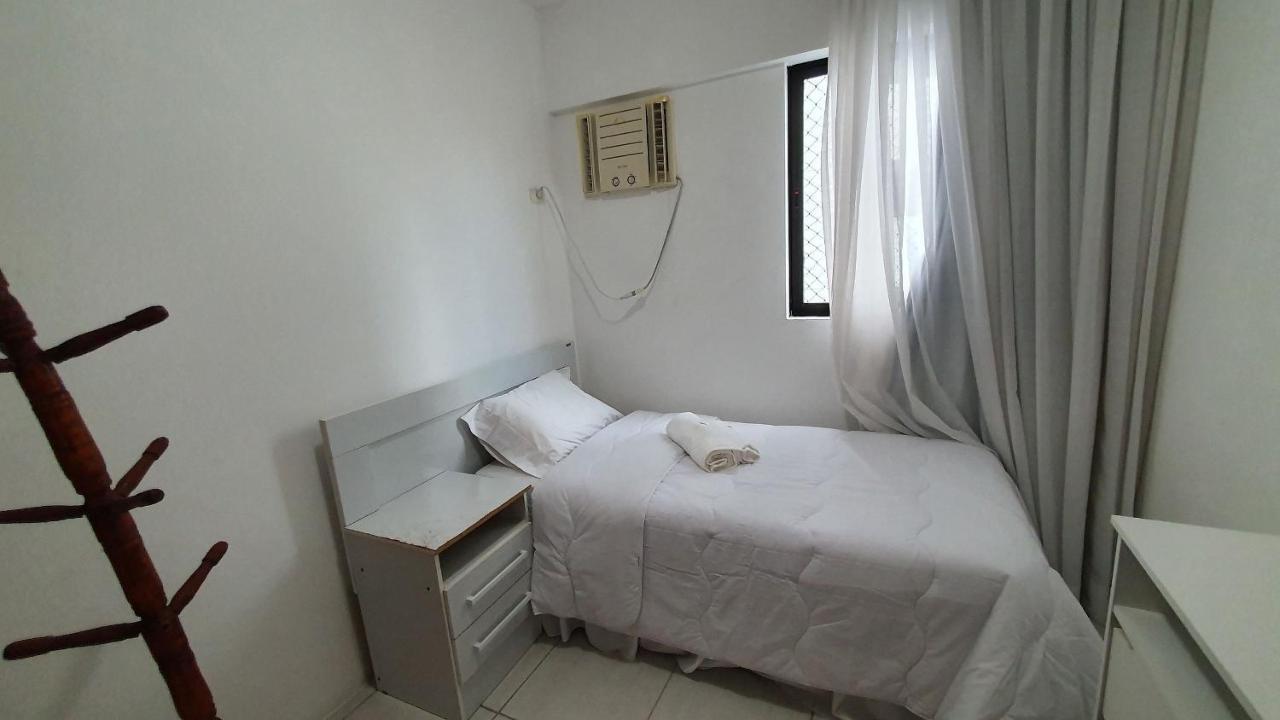 Apartamento 2 Quartos Com Varanda Proximo Praca Casa O Bairro Agradavel Do Arn901
